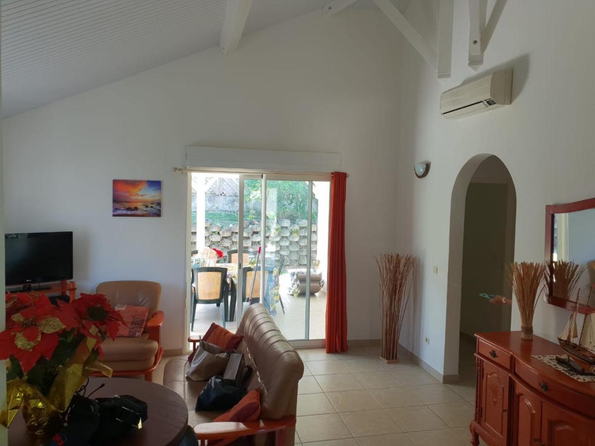 Villa Les Flamboyants Bareto Exterior foto